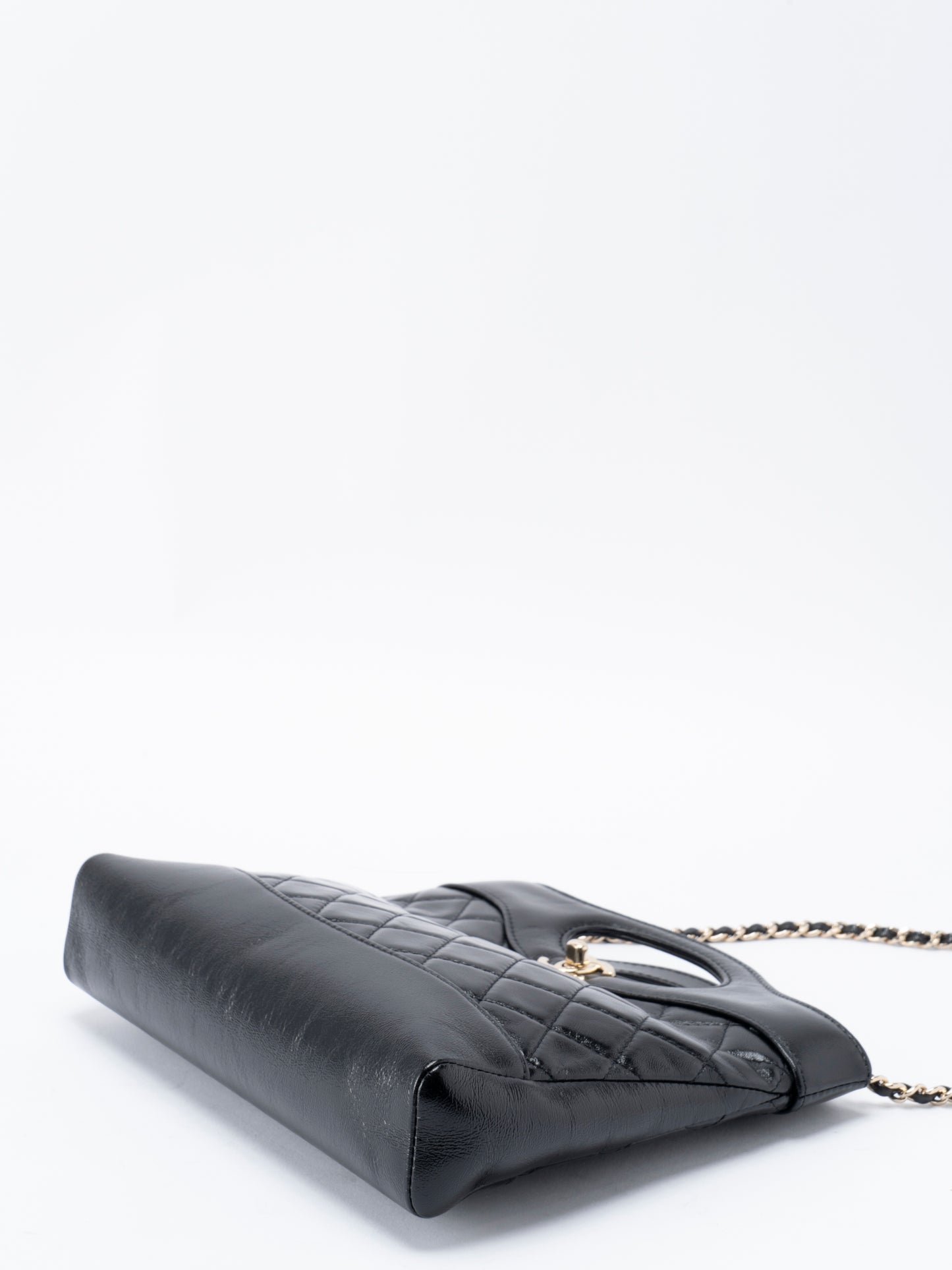 シャネル シャネル31 ミニショルダーバッグ シリアルプレート ラムスキン ブラック ゴールド金具