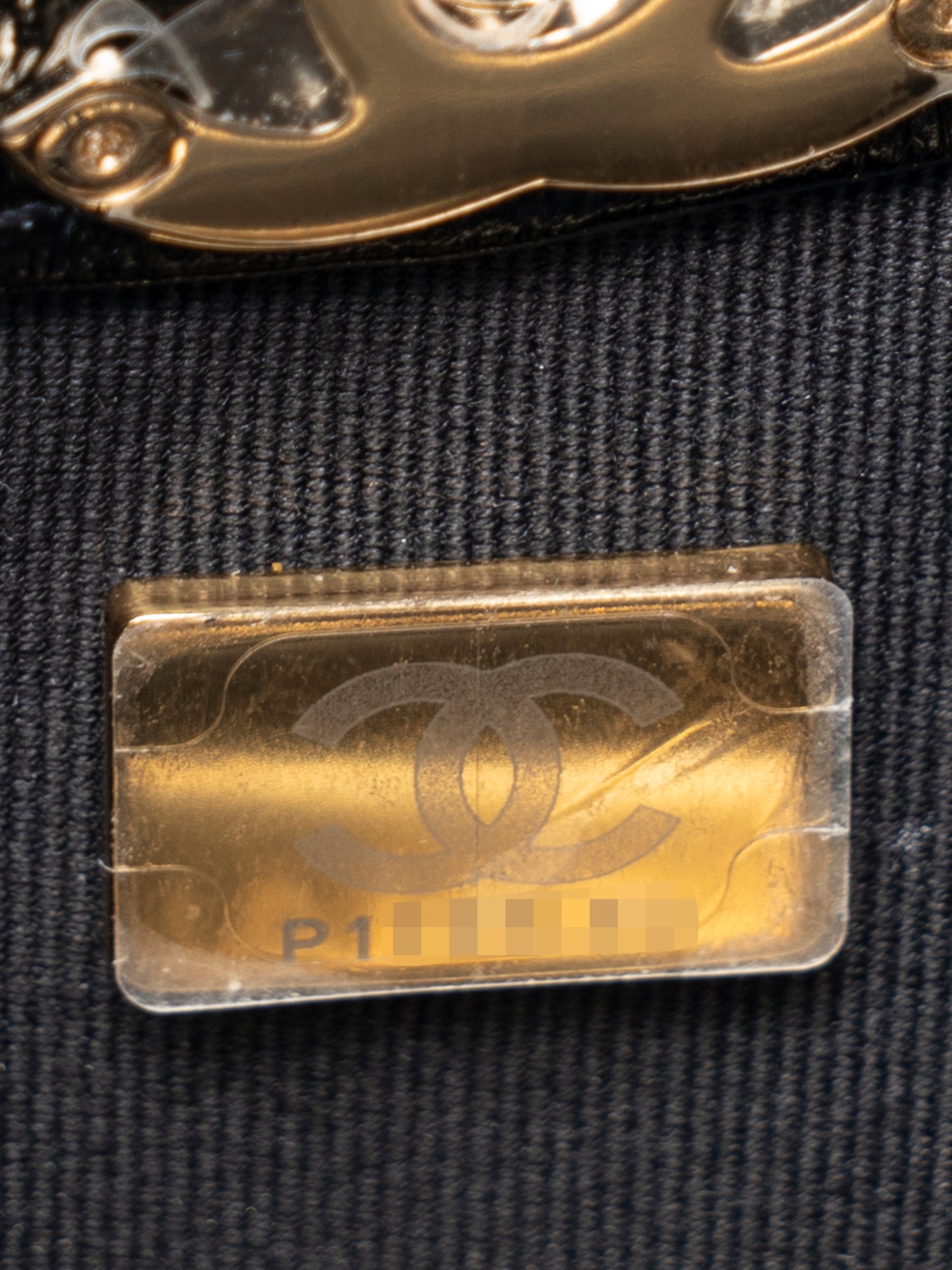 シャネル シャネル31 ミニショルダーバッグ シリアルプレート ラムスキン ブラック ゴールド金具