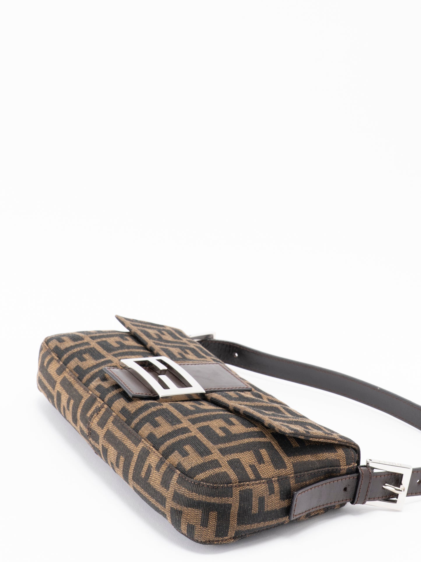 フェンディ ズッカ マンマバケット ショルダーバッグ キャンバス ブラウン シルバー金具