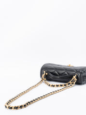 シャネル ミニフラップ トップハンドル2WAYショルダーバッグ キャビアスキン シリアルプレート ブラック ゴールド金具