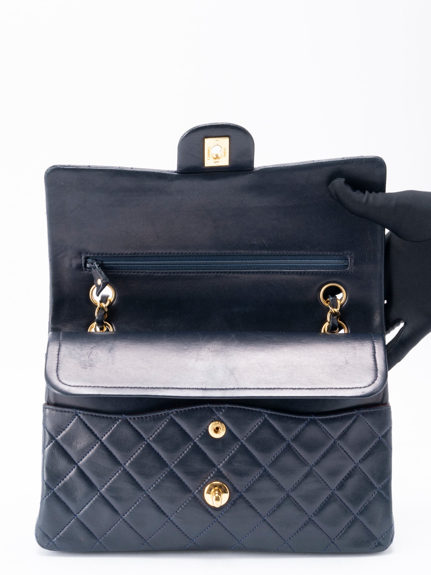 シャネル Wフラップ マトラッセ25 ショルダーチェーンバッグ ラムスキン ネイビー ゴールド金具