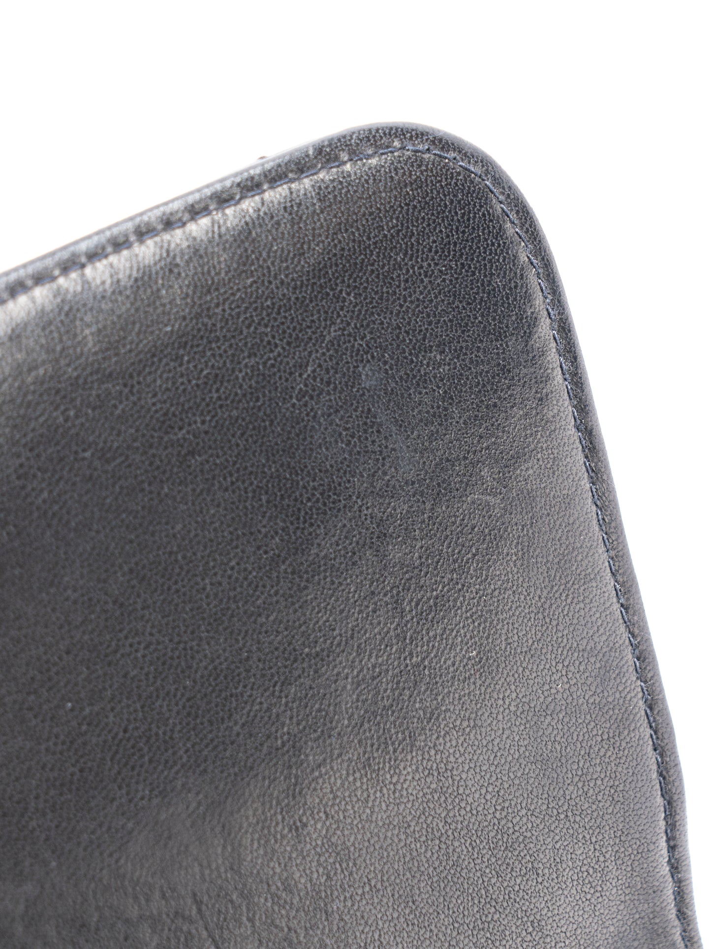 シャネル デカマトラッセ30 チェーンショルダーバッグ ラムスキン ブラック ゴールド金具