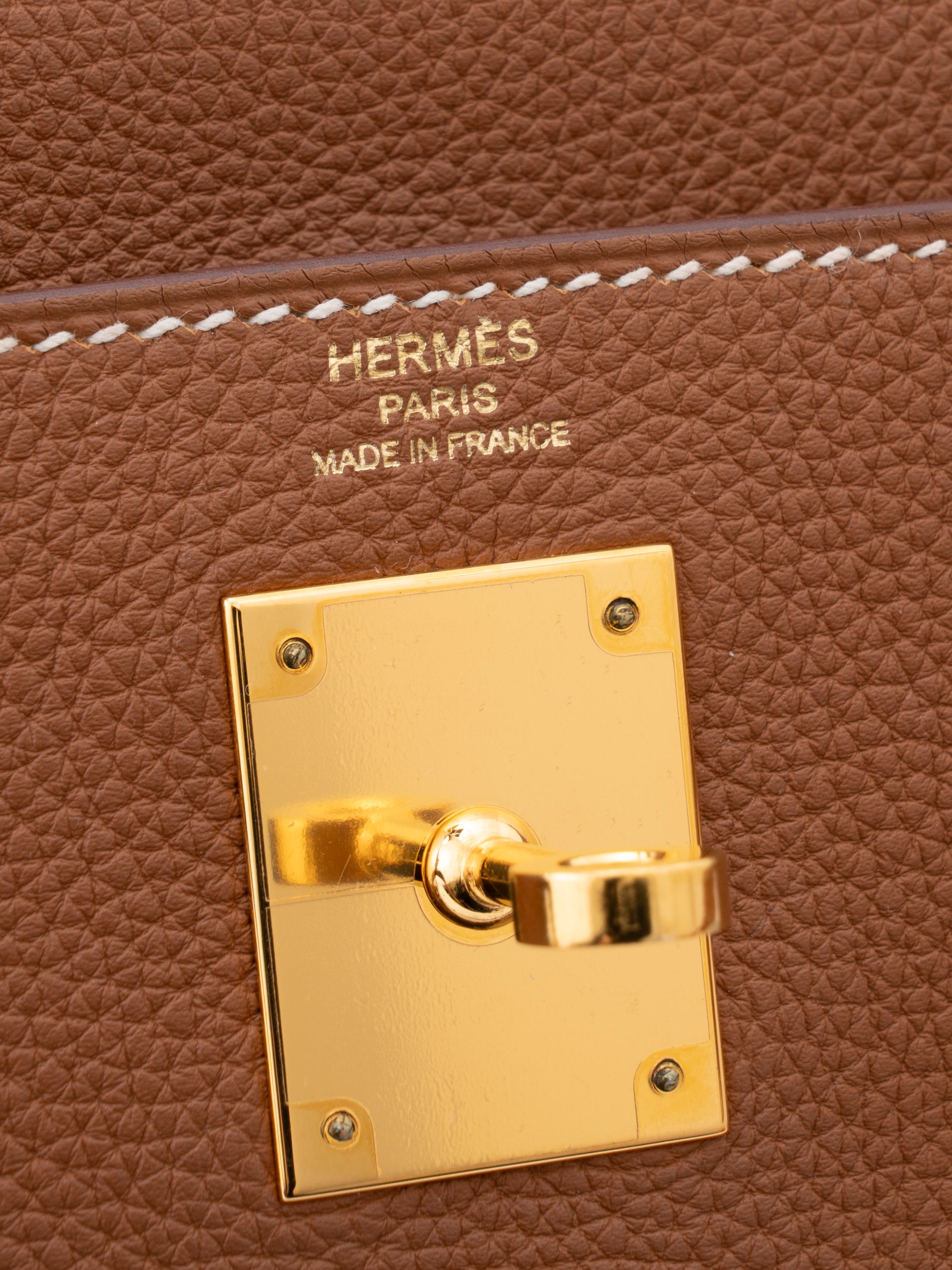 Hermès Kelly 28 Handbag, Interior Stitched, X Stamp: 2016, Togo Gold 37, Gold Hardware