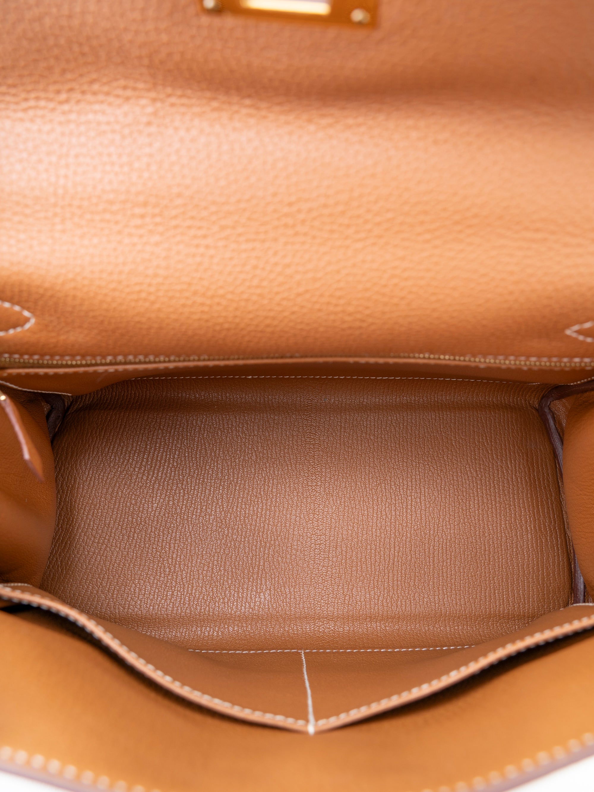 Hermès Kelly 28 Handbag, Interior Stitched, X Stamp: 2016, Togo Gold 37, Gold Hardware