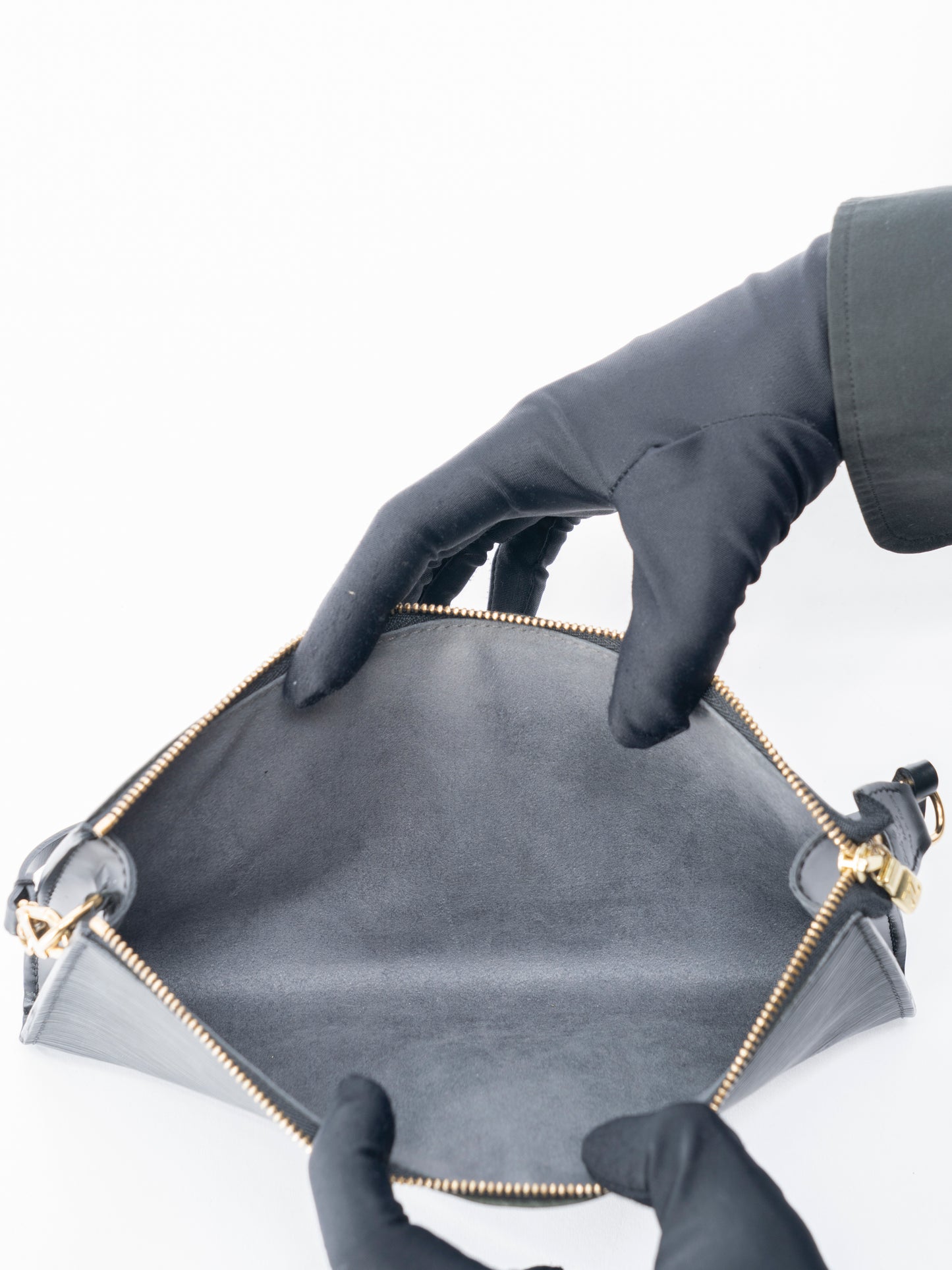 ルイ・ヴィトン M52942 ポシェットアクセソワール アクセサリーポーチ エピ ブラック ゴールド金具