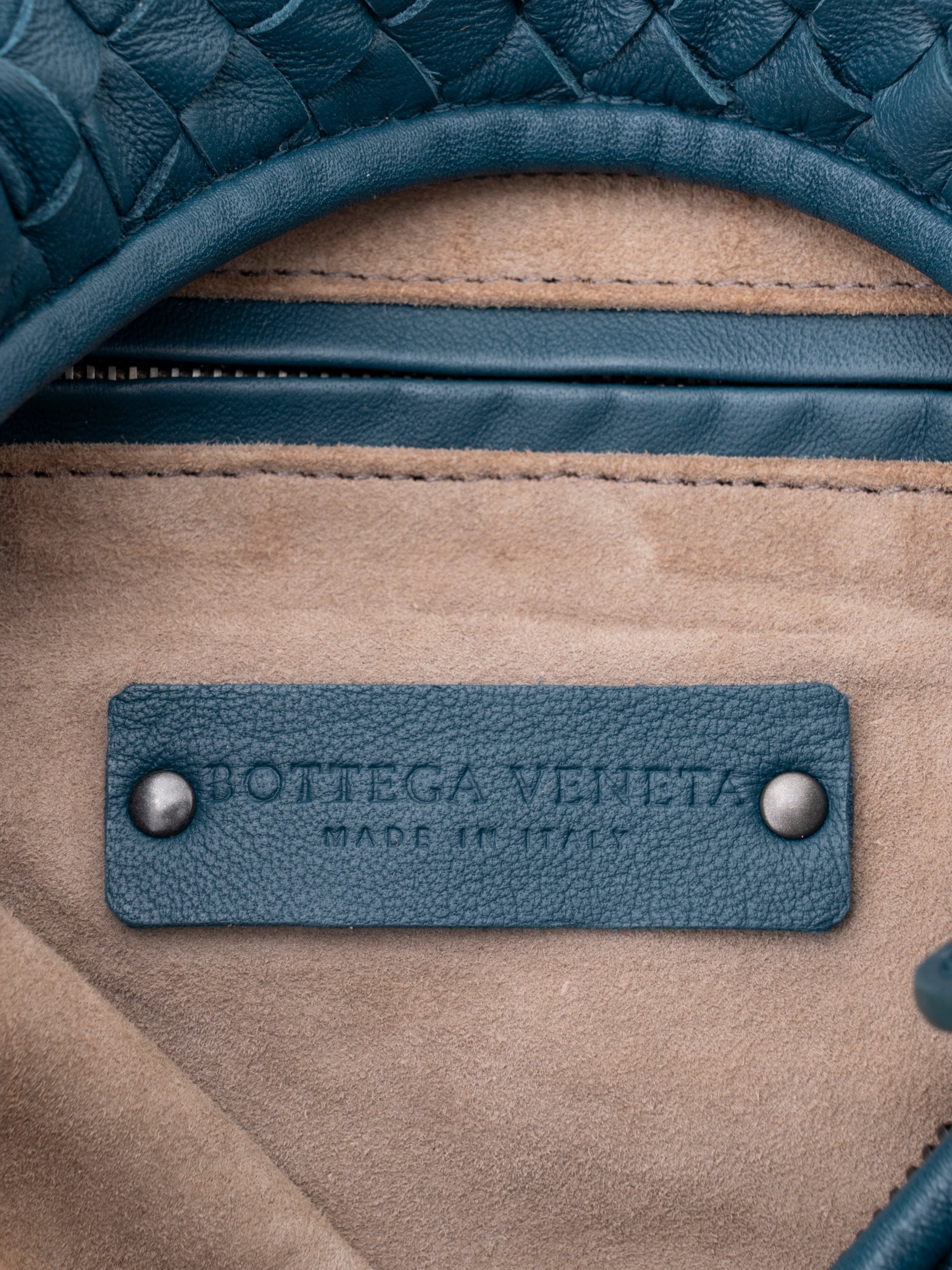 Bottega Veneta Intrecciato Medium Hobo One-Shoulder Bag Leather Dark Blue