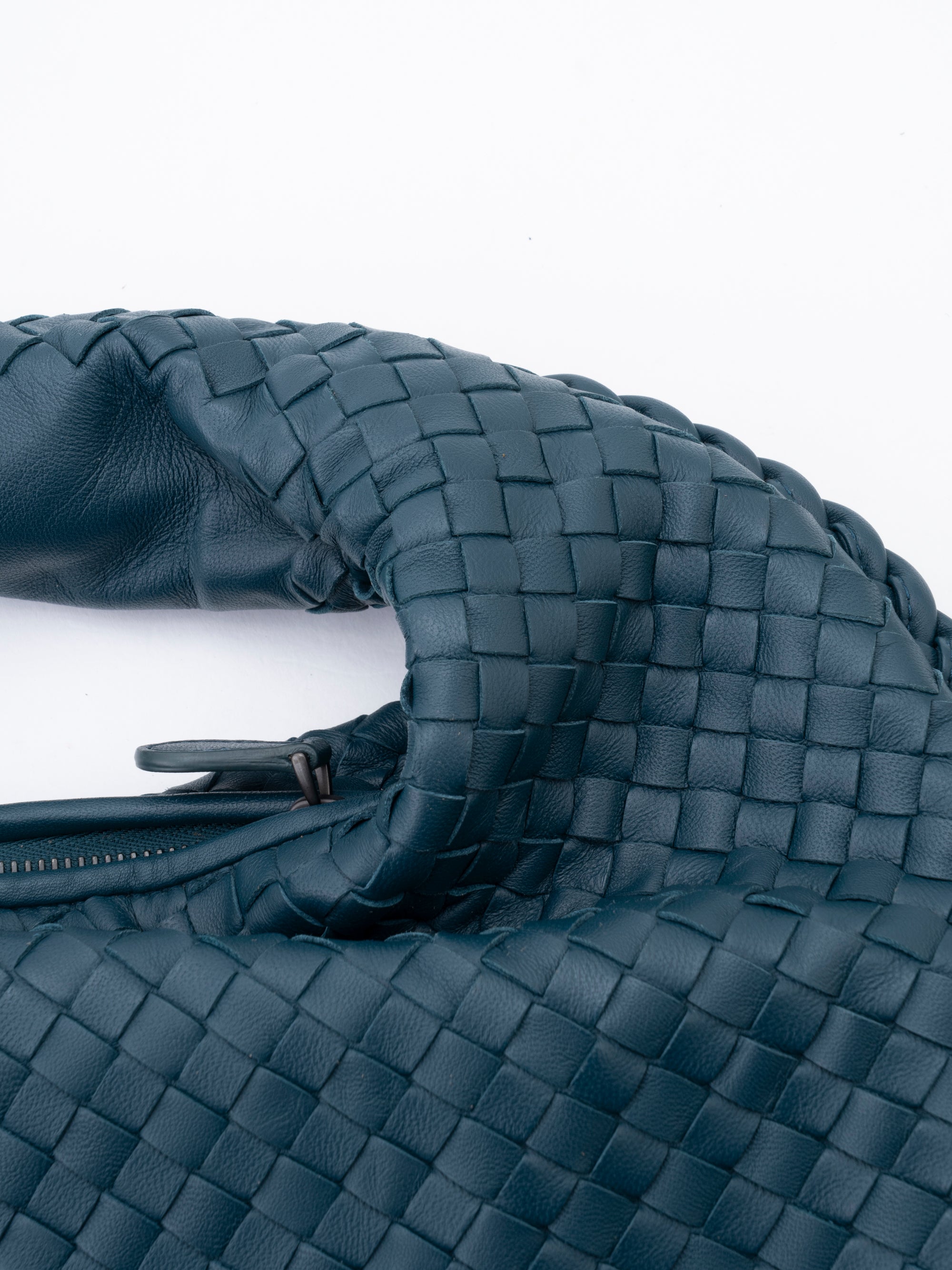 Bottega Veneta Intrecciato Medium Hobo One-Shoulder Bag Leather Dark Blue