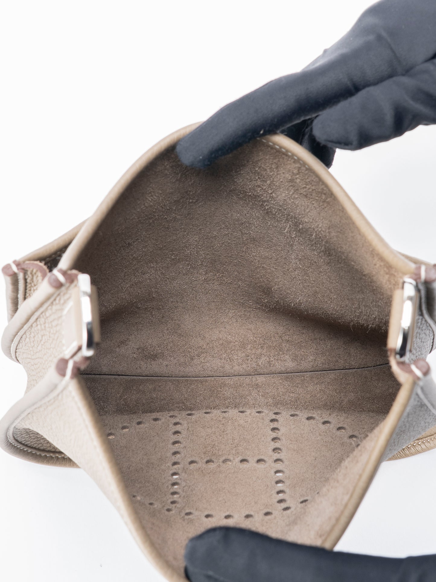 エルメス エブリン23 ショルダーバッグ K刻:2025年 トリヨンクレマンス エトゥープ18 シルバー金具 新品