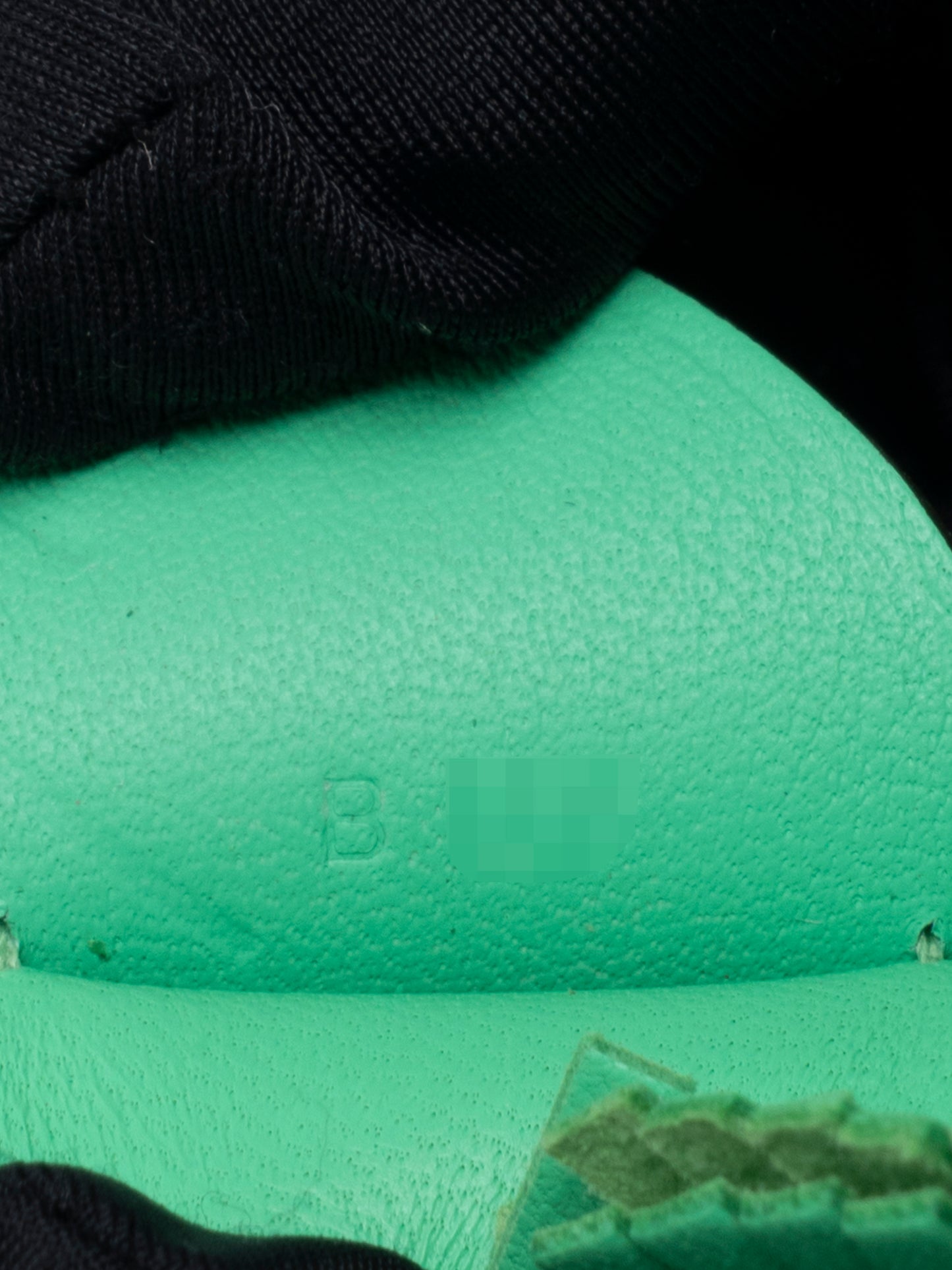 エルメス ロデオ ペガサスPM チャーム B刻:2023年 ヴェールコミック0Z 新品