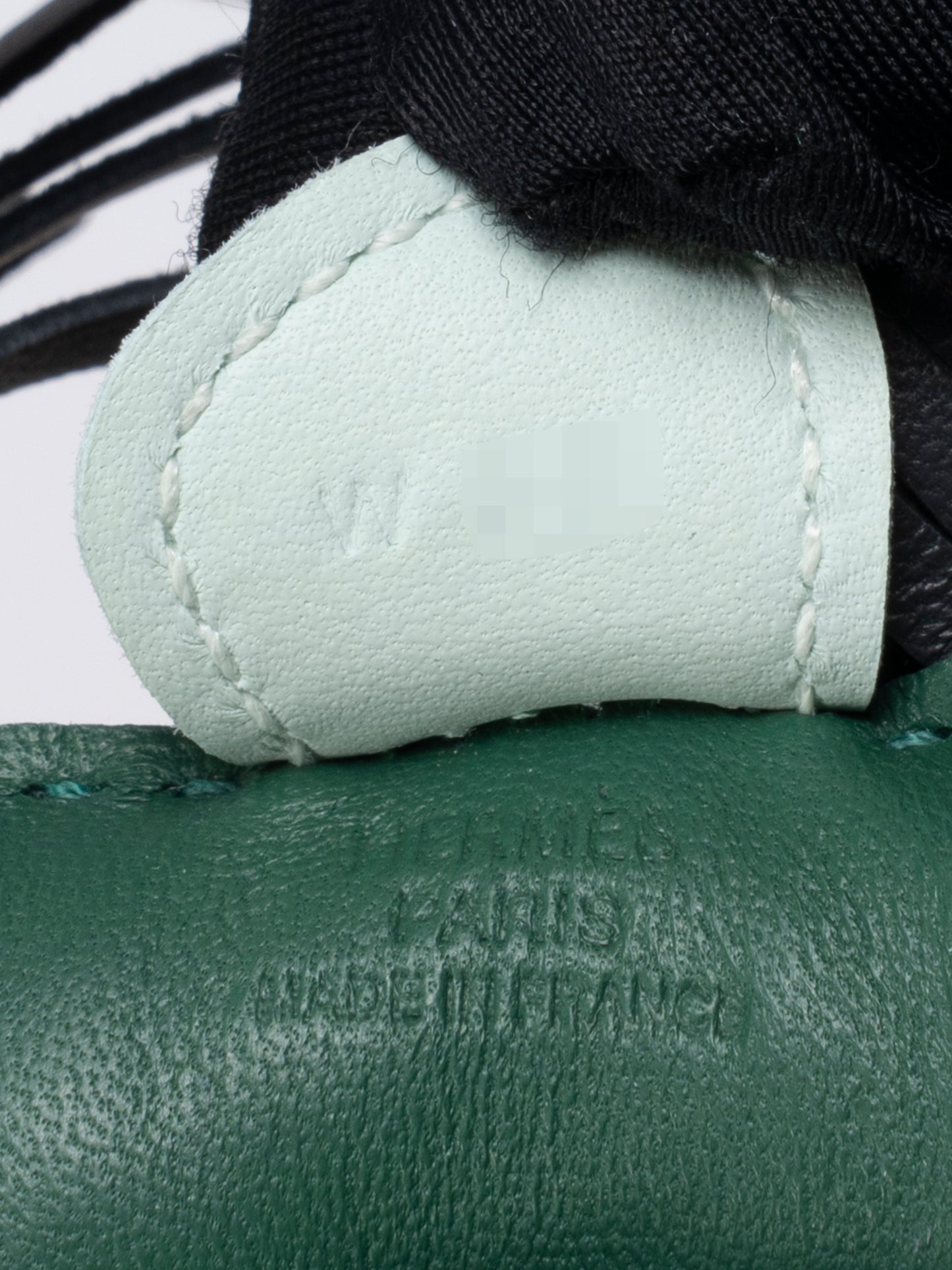 エルメス ロデオ ペガサスPM チャーム W刻:2024年 ヴェールモワイヤン65×ヴェールペパーミントN3 新品