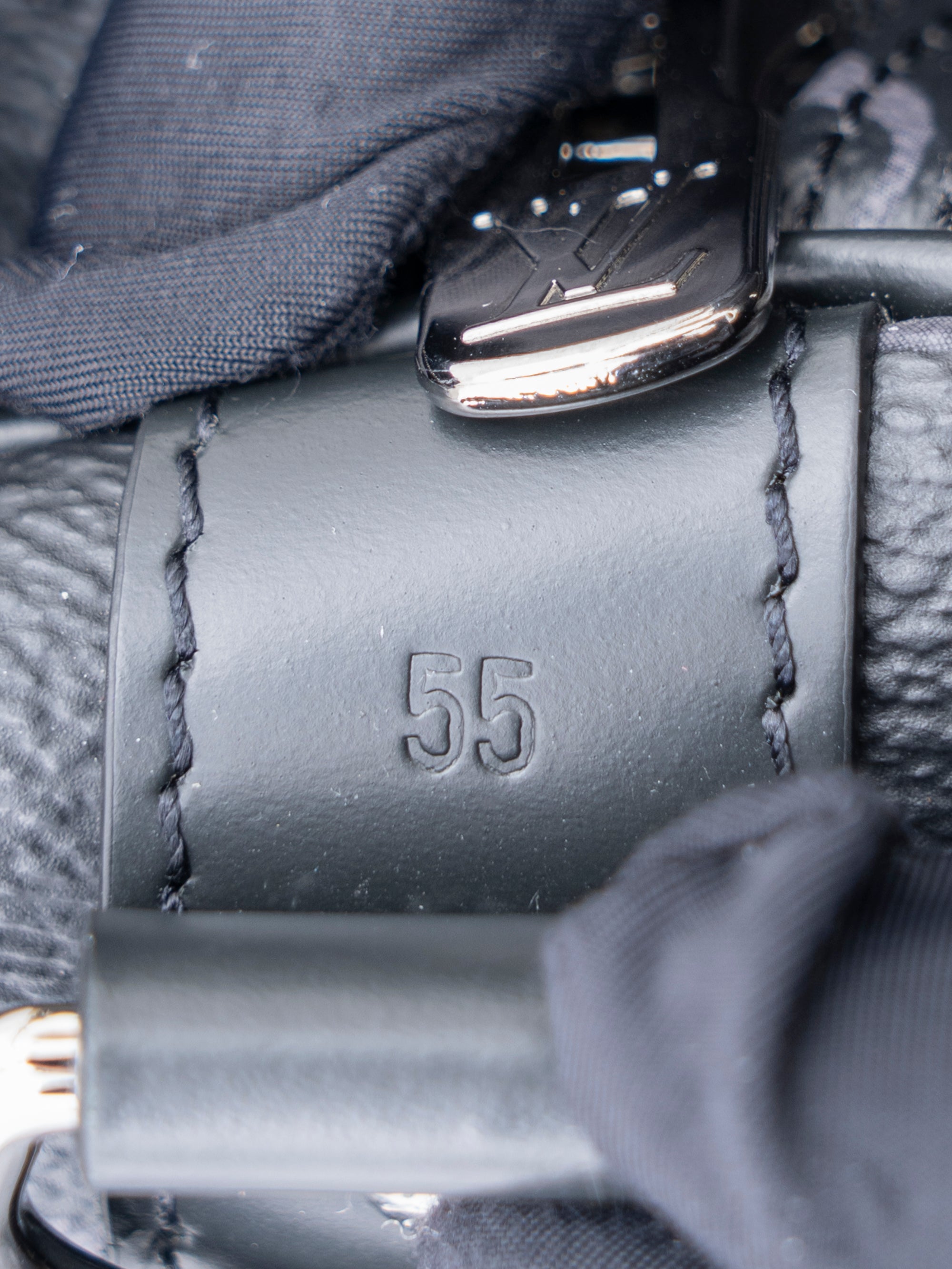 Louis Vuitton M40605 Eclipse Keepall Bandoulière 55 IC Chip Boston Bag Monogram Canvas Black Silver-tone Hardware