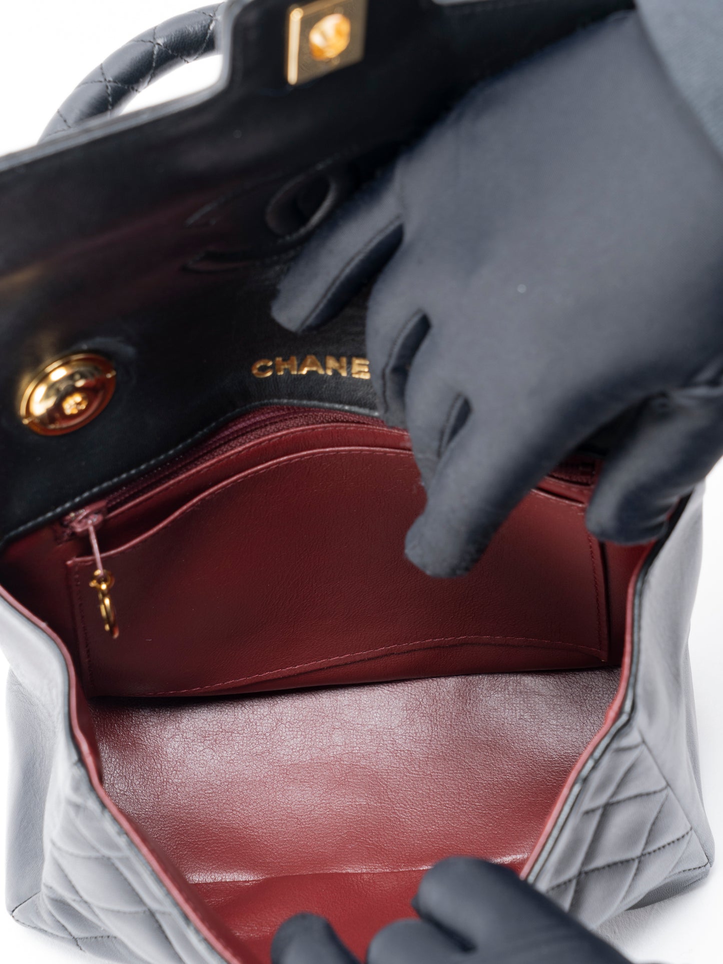 シャネル マトラッセ ハンドバッグ ラムスキン ブラック ゴールド金具