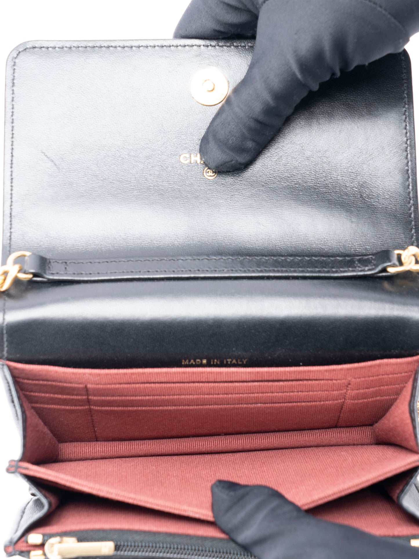 シャネル マトラッセ クラッチ チェーンウォレット ランダムシリアル ラムスキン パール ブラック ゴールド金具