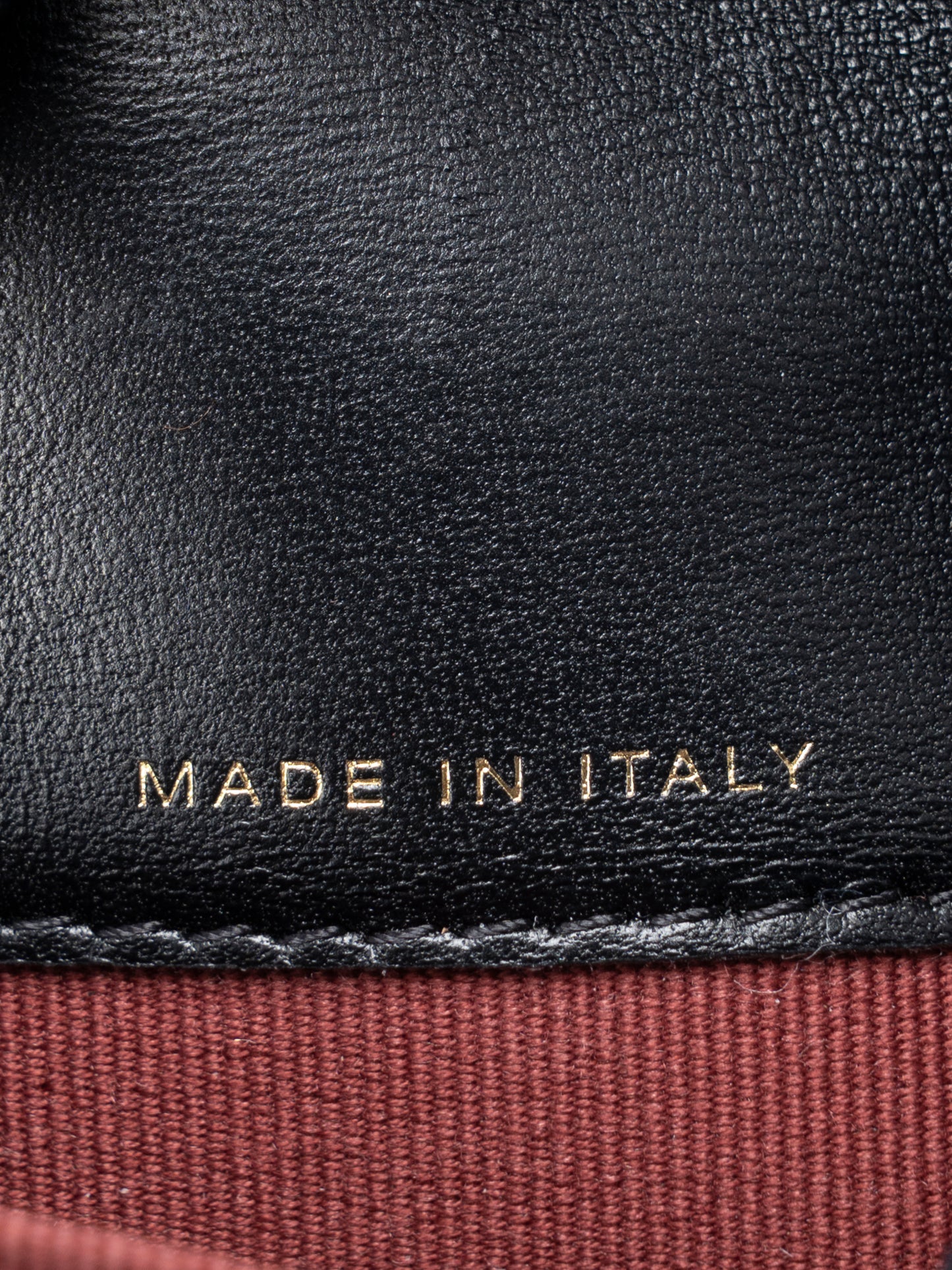 シャネル マトラッセ クラッチ チェーンウォレット ランダムシリアル ラムスキン パール ブラック ゴールド金具