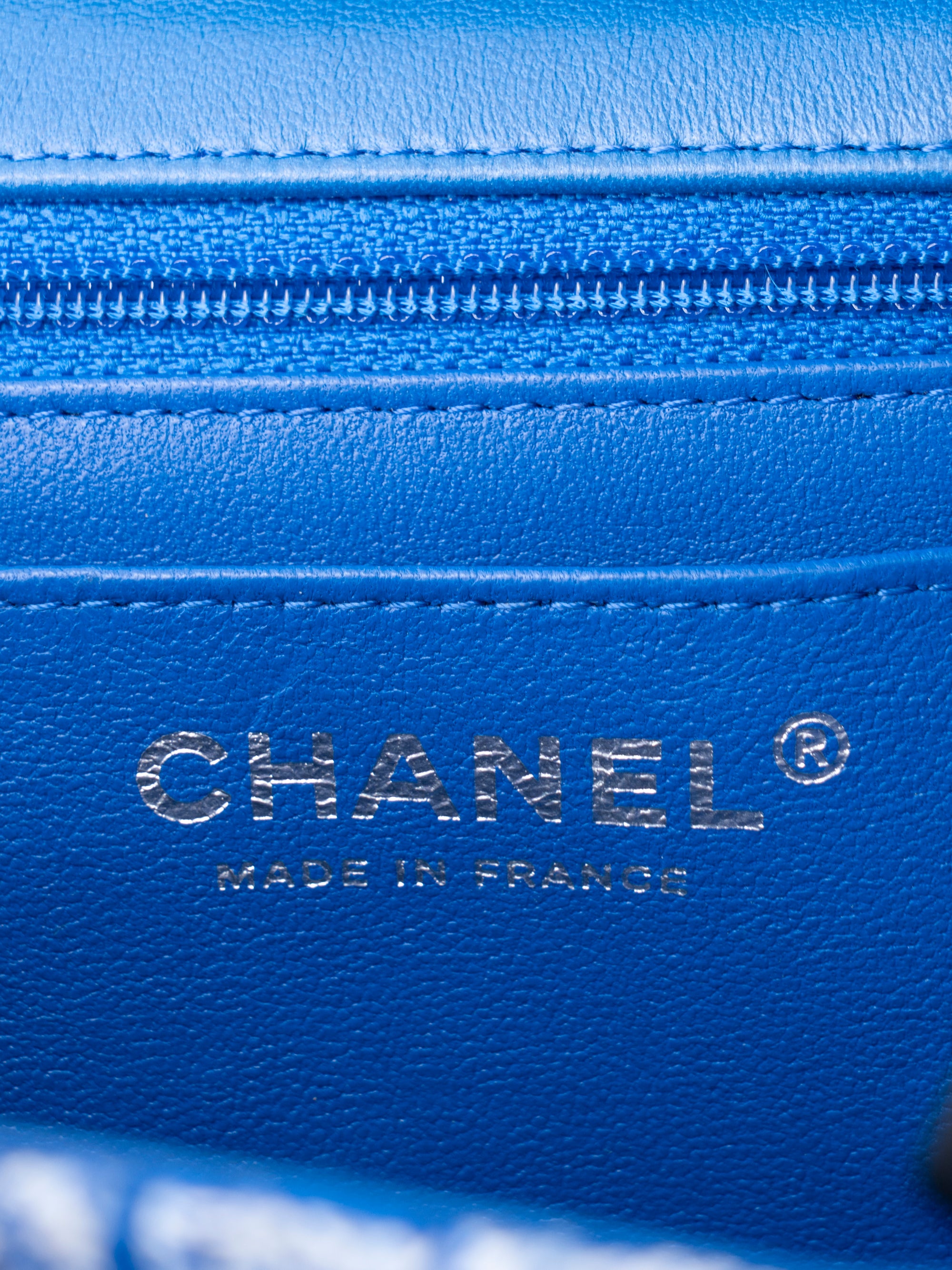 シャネル ミニマトラッセ20 シリアルプレート チェーンショルダーバッグ ツイード ブルー シルバー金具