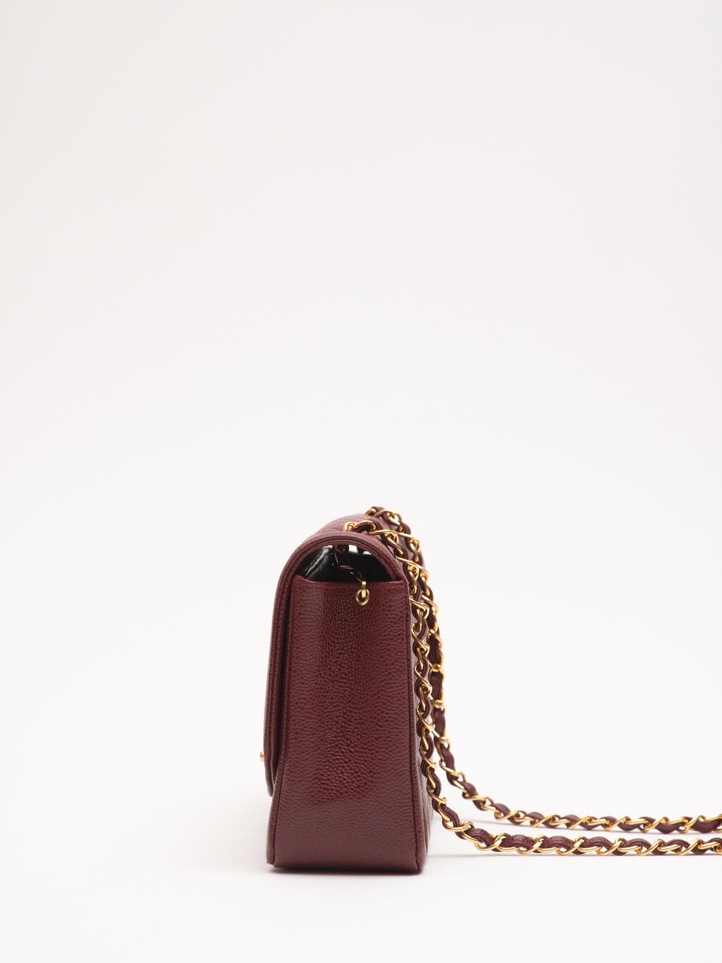Chanel Diana Matelasse Chain Shoulder Bag Caviar Skin Bordeaux – Paradise  vintage