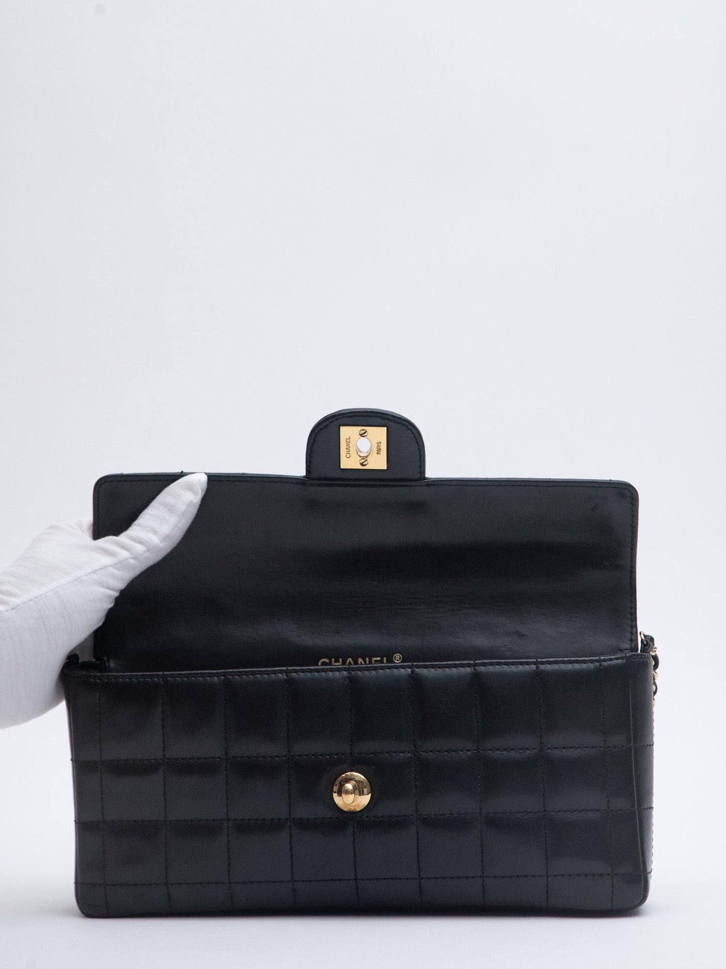 Chanel Chocolate Bar Chain Shoulder Bag Lambskin Black Gold Hardware