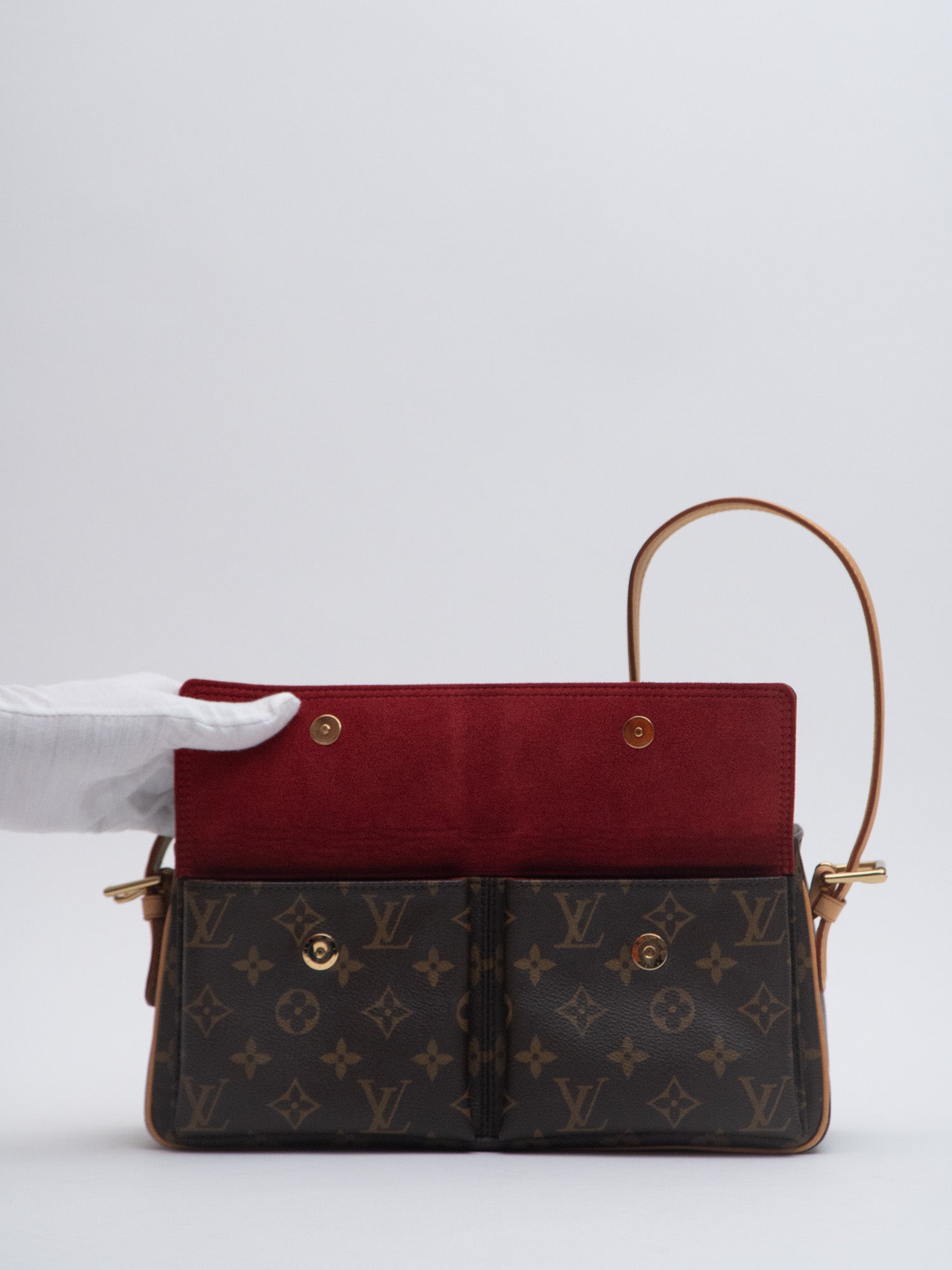 YUKIファッション【廃盤モデル】LOUIS VUITTON  M51164 ヴィバ・シテ