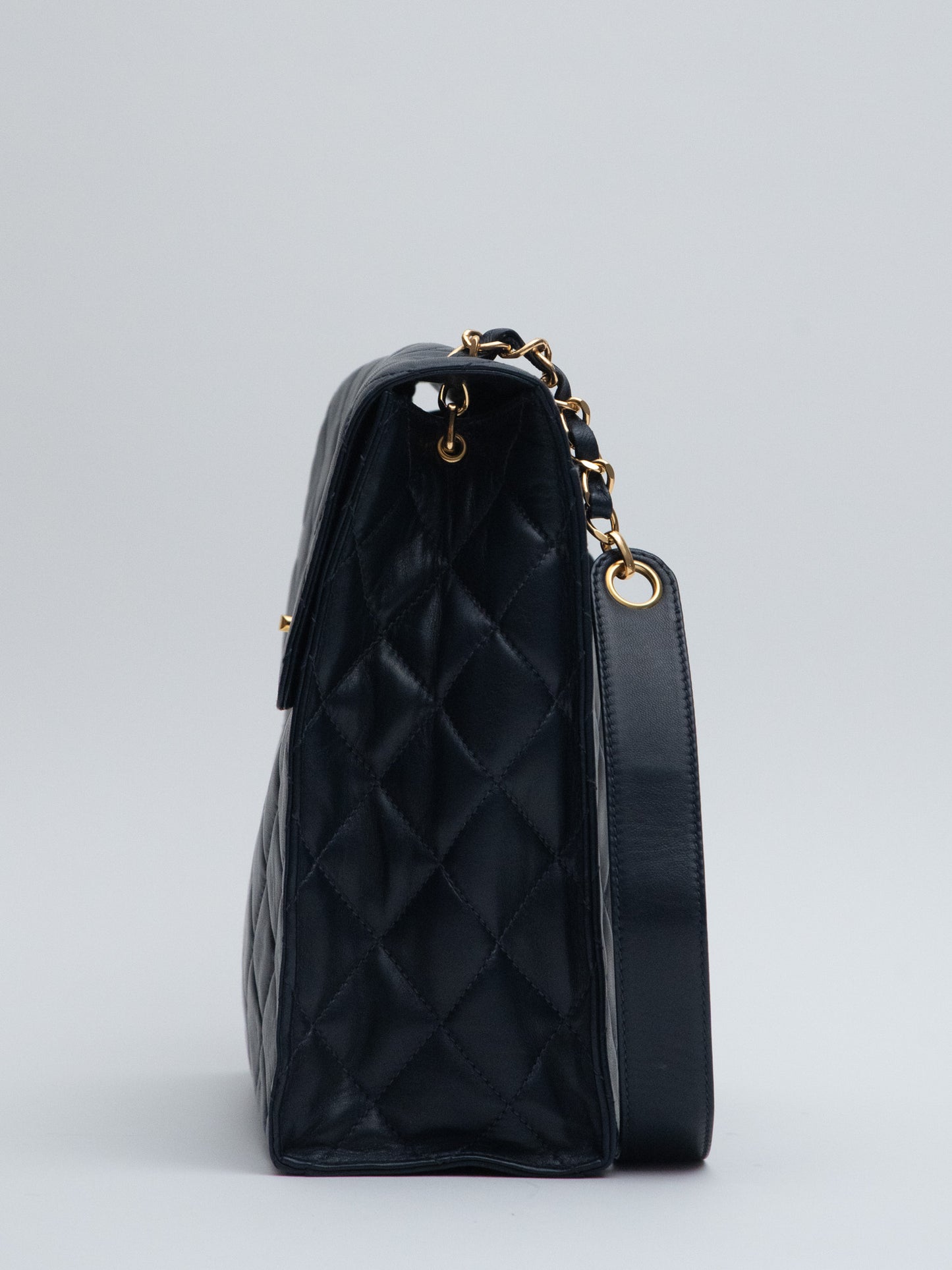 Chanel Matelasse Shoulder Bag Turnlock Matelasse Lambskin Navy Gold Hardware
