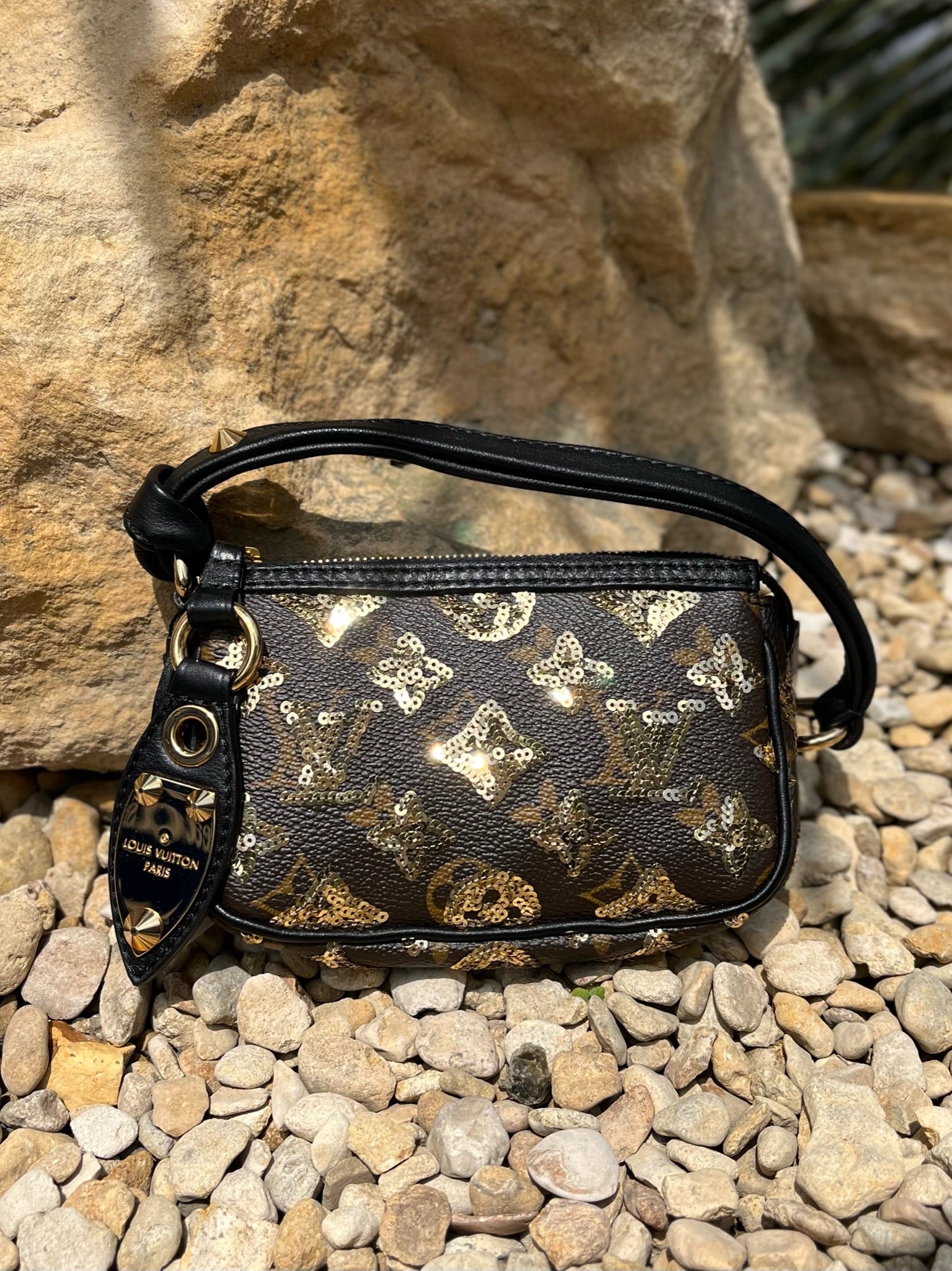 LOUIS VUITTON – Paradise vintage