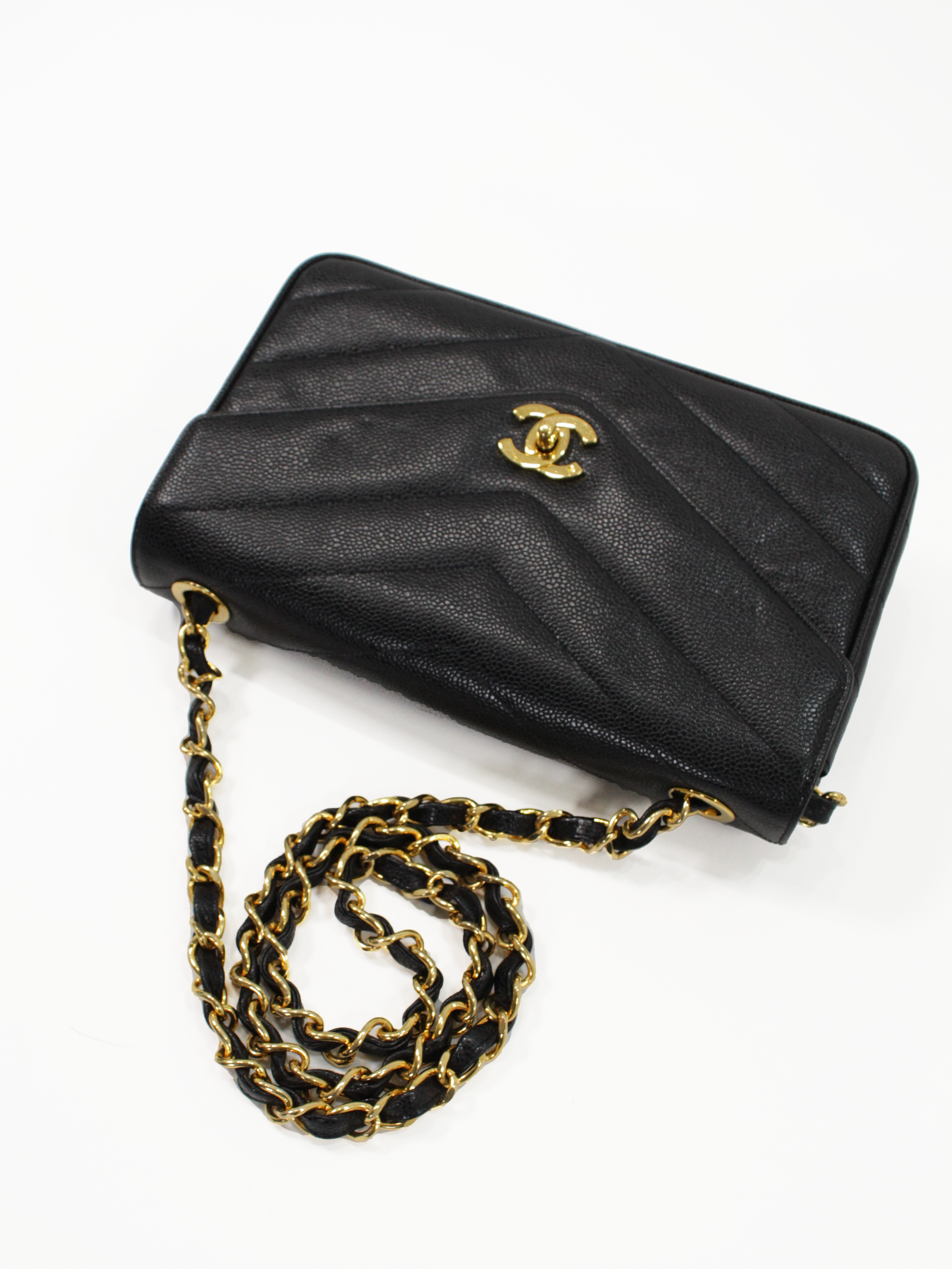 Vintage Chanel Black V Stitch Caviar Leather Shoulder Bag (Full
